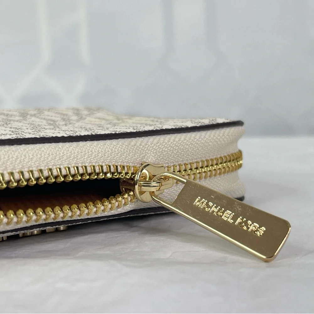 Michael Kors Jet Set Travel Vanilla MK Signature Large Flat MF Phone Case Wallet
